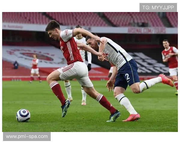 巴黎高位压迫成隐患，防线屡被打穿暴露防守漏洞