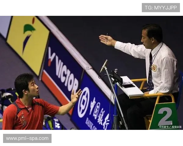 全面解析球碰裁判规则比赛时球碰到裁判是否继续比赛